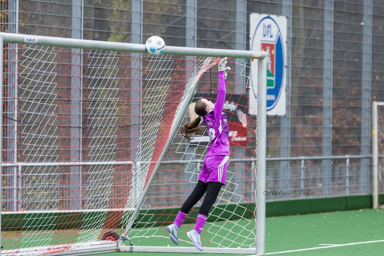 Bild 137 - wBJ VfL Pinneberg - Eimsbuettler TV2 : Ergebnis: 3:5